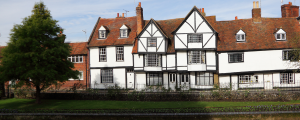 Read more about the article Why Restoring Historical Features of Homes Matters?
