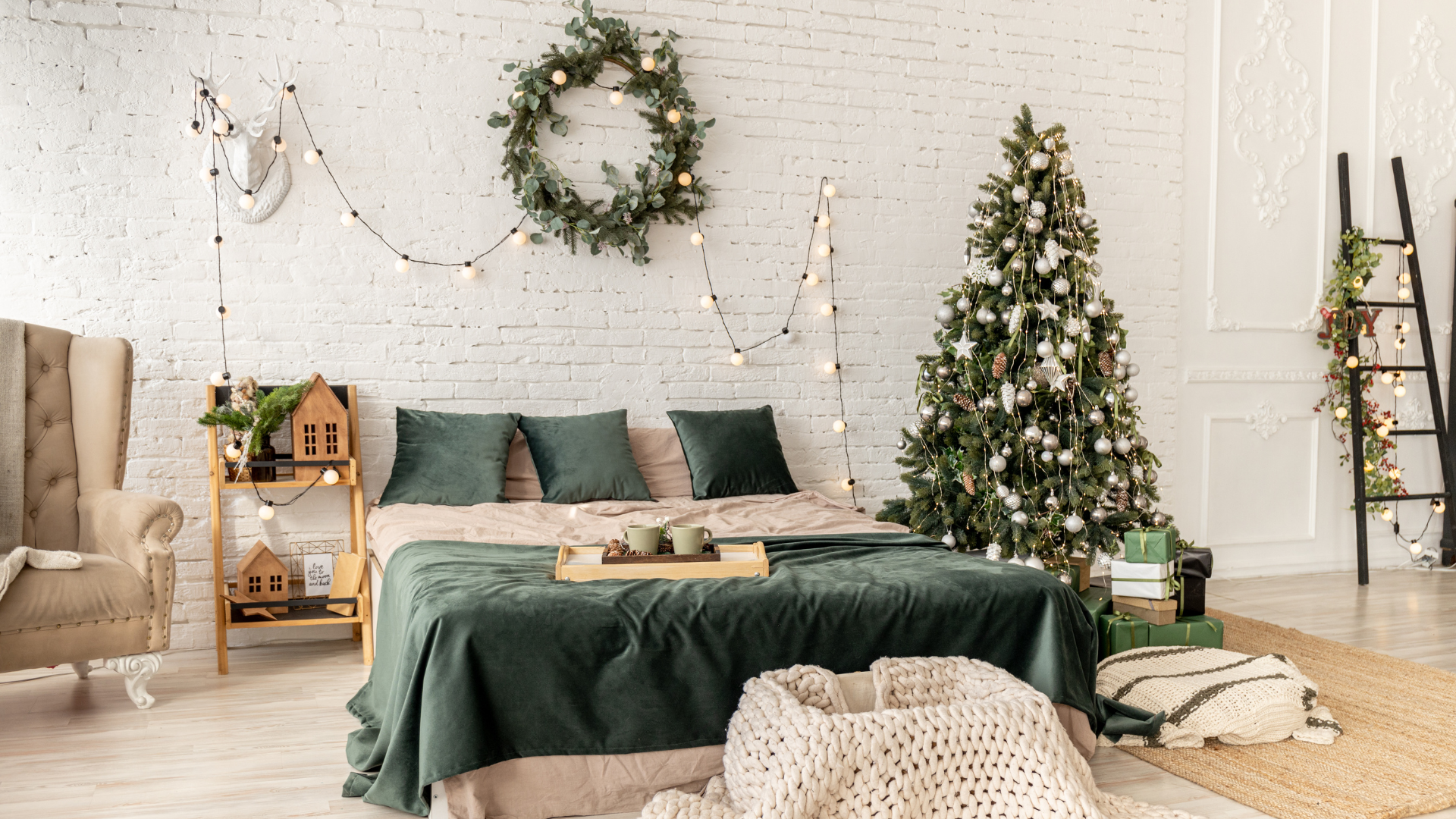 You are currently viewing Christmas Decor Ideas and How to Keep Them After Christmas
